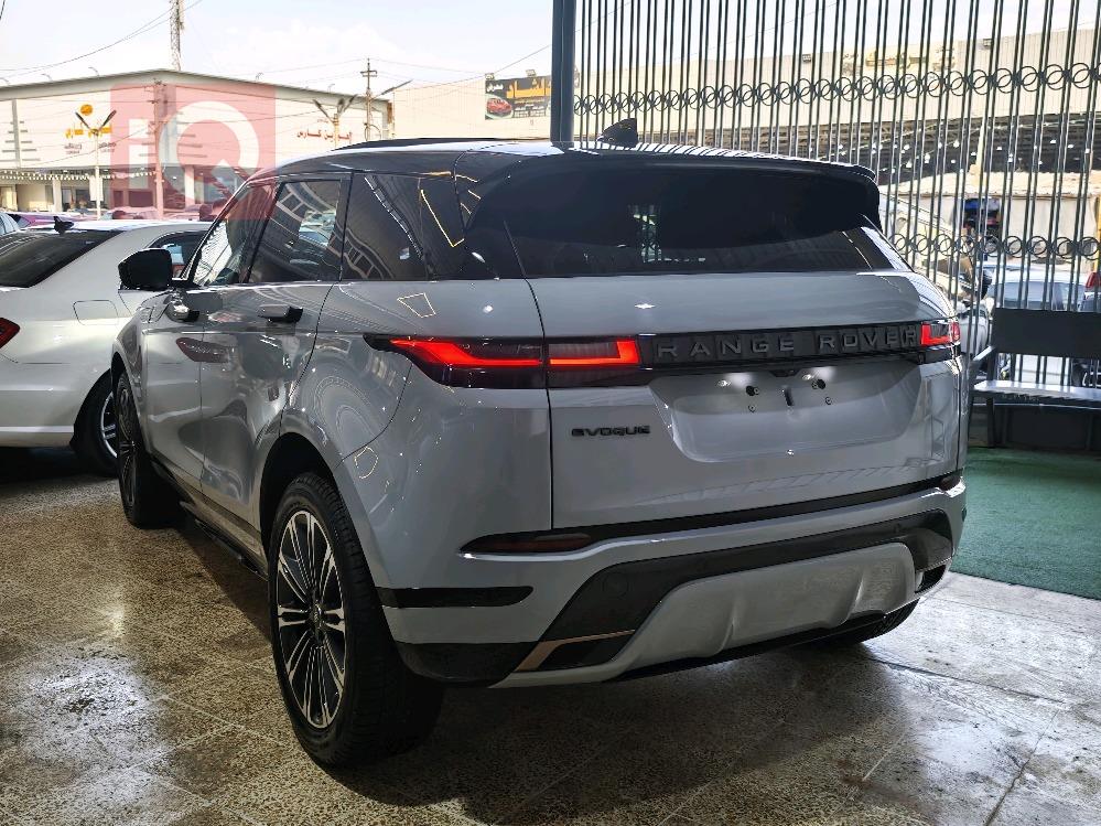 لاند ڕۆڤەر ڕانج ڕۆڤەر ئیڤۆک